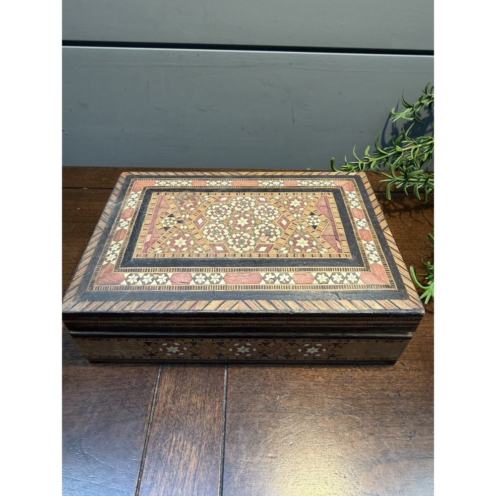 Damascus Micro Mosaic Wood Box, Old Vintage 1940-1960 Inlay Marquetry Stunning!